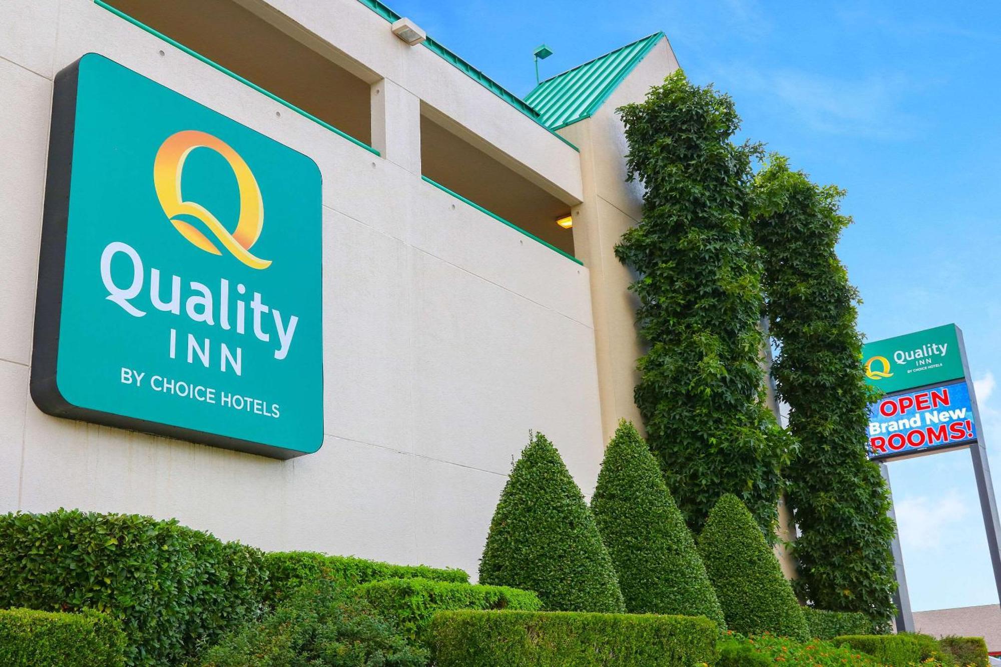 Quality Inn Near The Island Pigeon Forge Buitenkant foto
