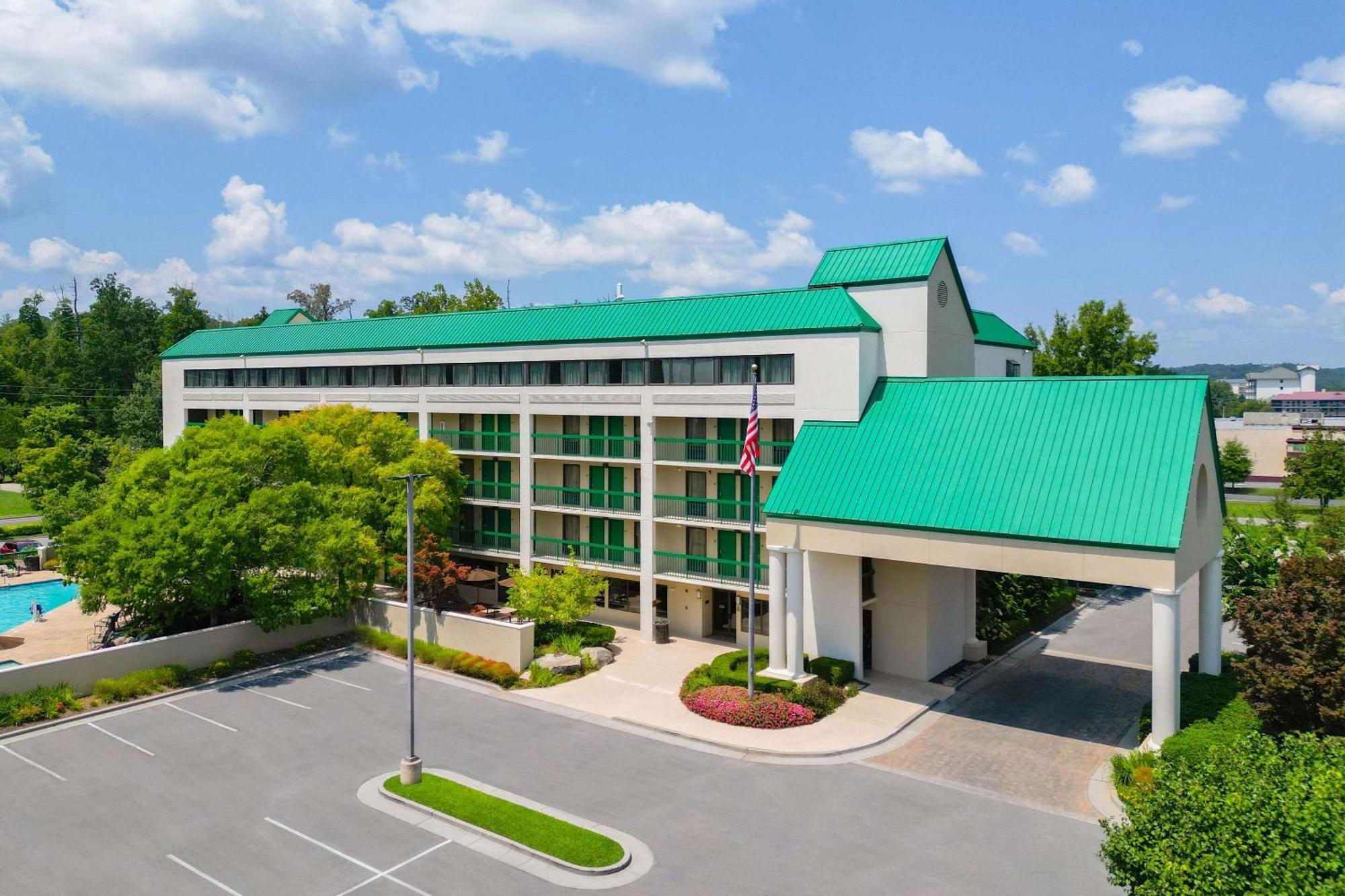 Quality Inn Near The Island Pigeon Forge Buitenkant foto